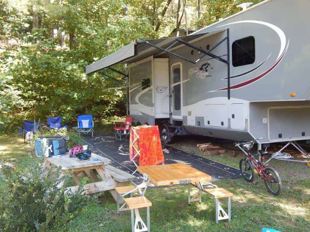 15 outdoor rv camping must have s for