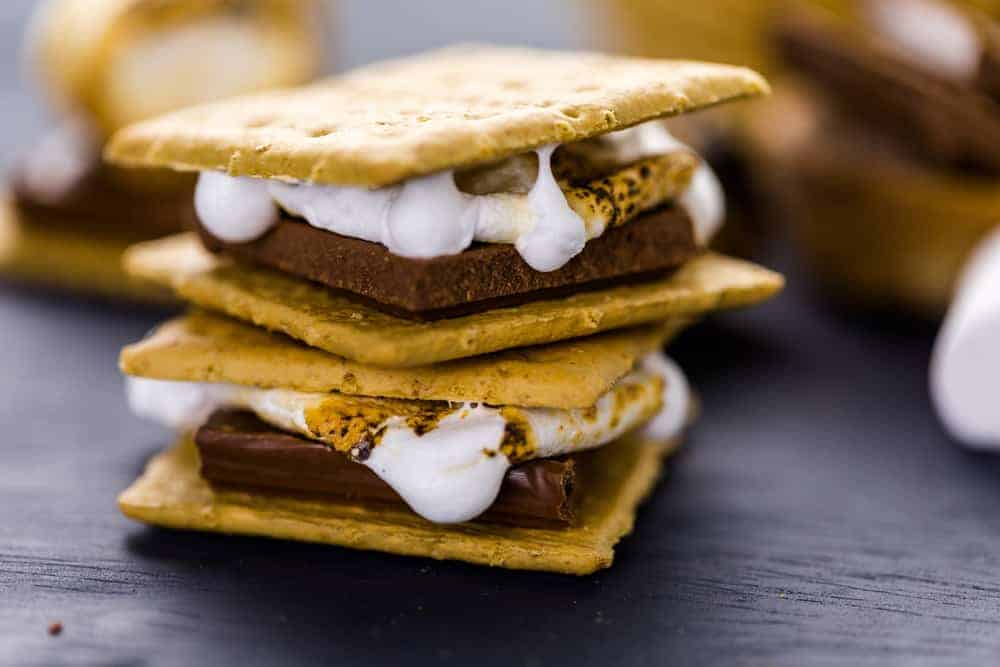 2 stacked smores