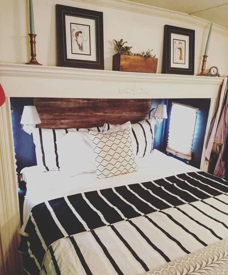 RV bed decorated in black and white