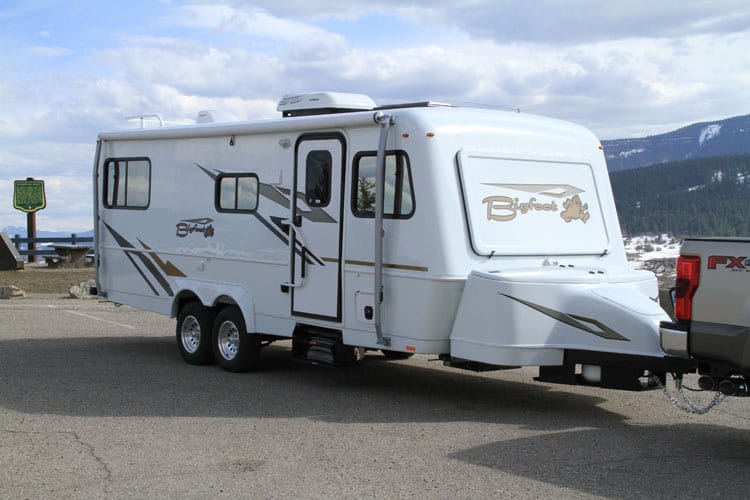 13 Small Travel Trailers with Twin Beds The Roving Foley's