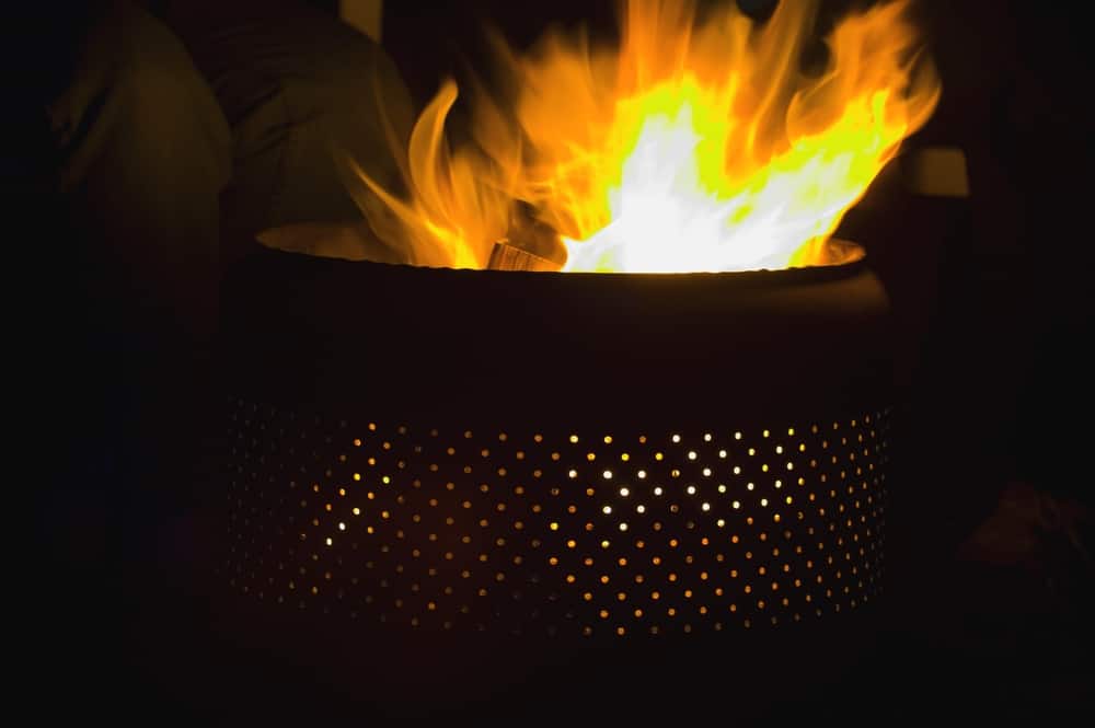 Portable fire pit for camping