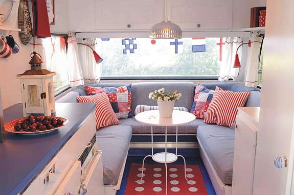 red white and blue rv theme