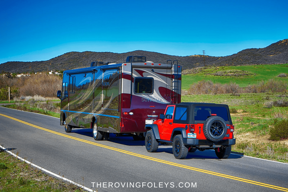 RV towing Jeep