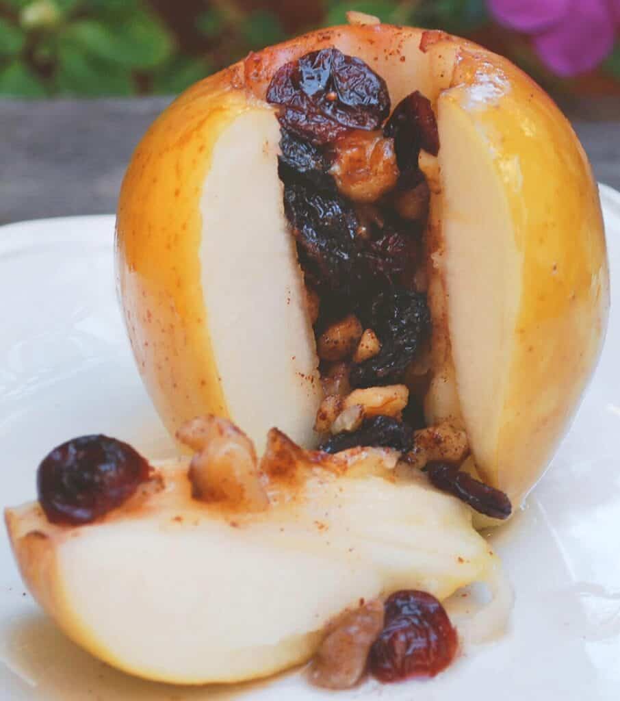 campfire baked apple