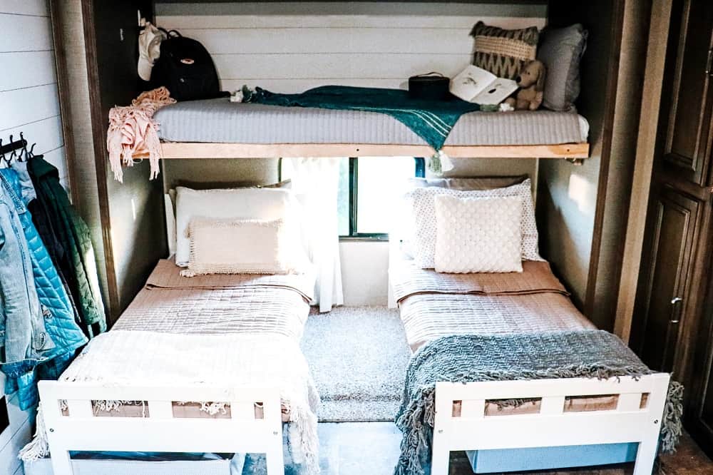 camper bunk bed ideas with two lower bunks